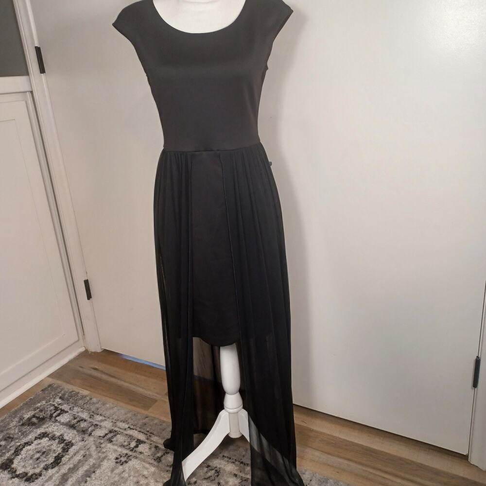 Connected Apparel Black Mesh High Low Maxi Train Cocktail Dress Size 6 EUC